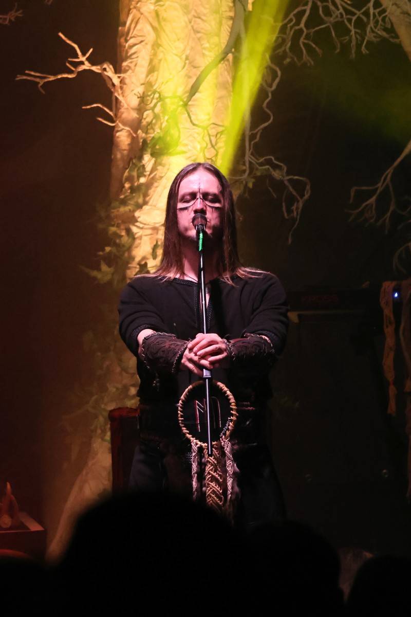 Deloraine, Eihwar a Žniwa oslavili ve vyprodaném Sonu v Brně beltaine