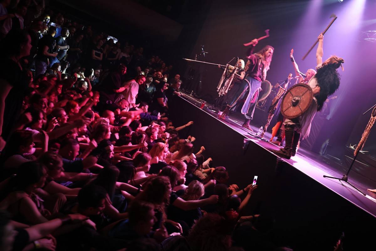 Deloraine, Eihwar a Žniwa oslavili ve vyprodaném Sonu v Brně beltaine