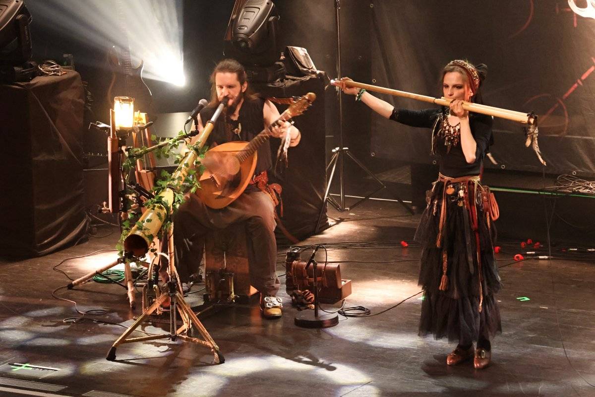 Deloraine, Eihwar a Žniwa oslavili ve vyprodaném Sonu v Brně beltaine