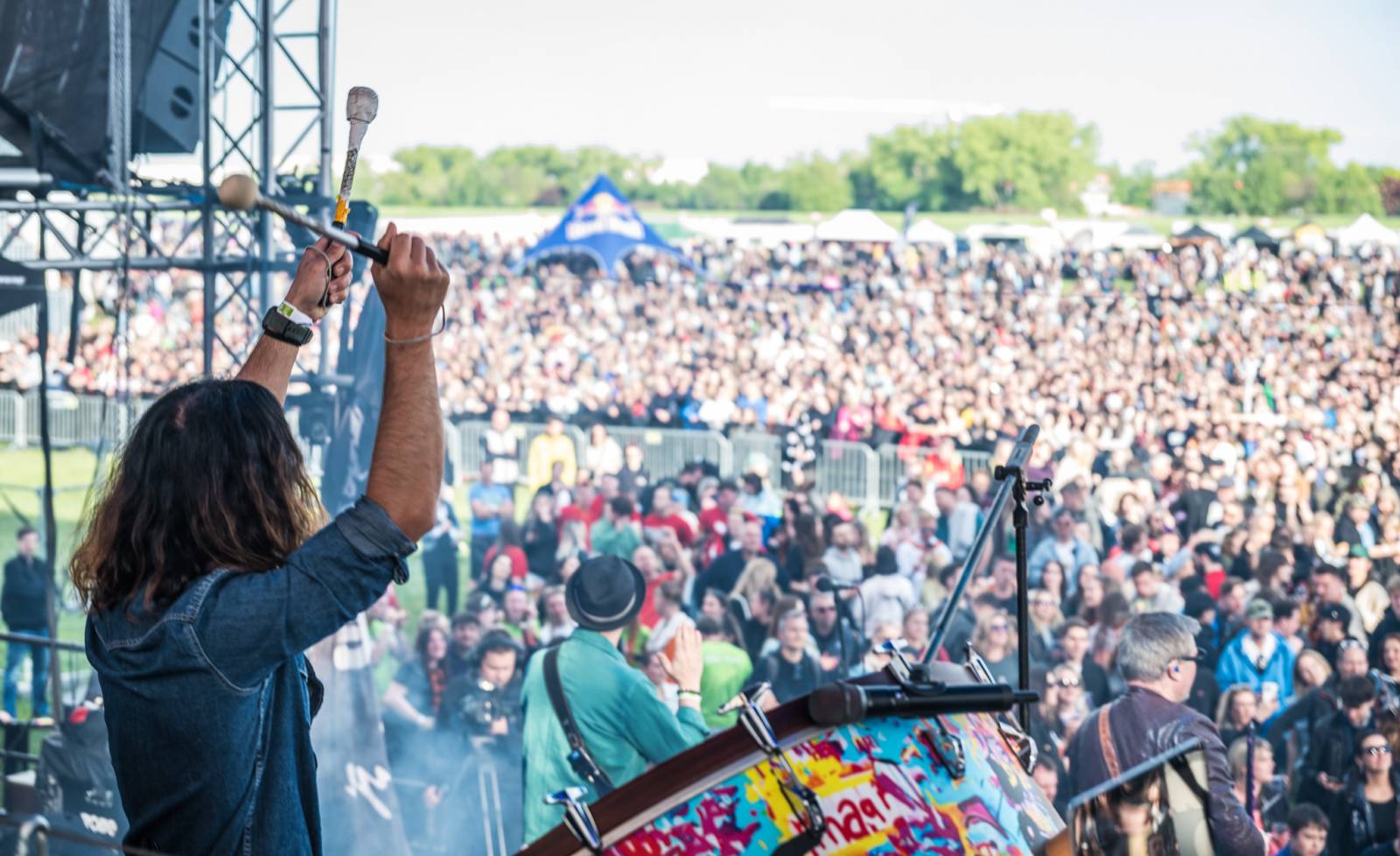 Majáles rozezněl Prahu. Vystoupili Kryštof, Sofian Medjmedj, Rybičky 48 a další