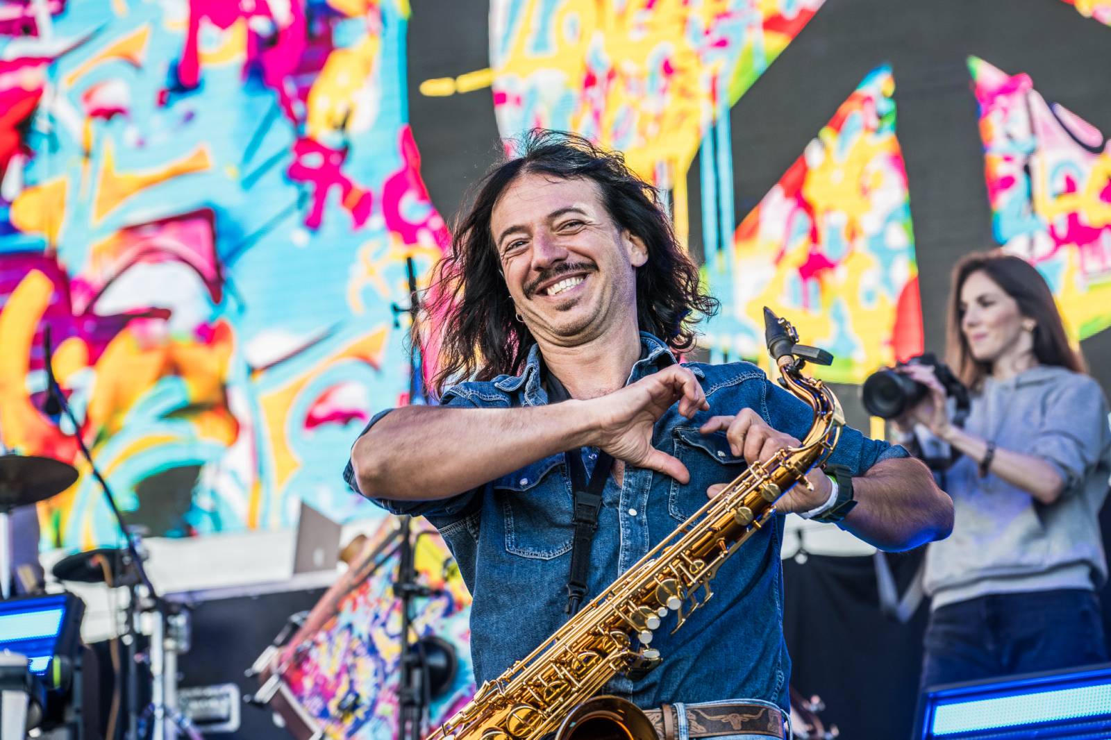 Majáles rozezněl Prahu. Vystoupili Kryštof, Sofian Medjmedj, Rybičky 48 a další