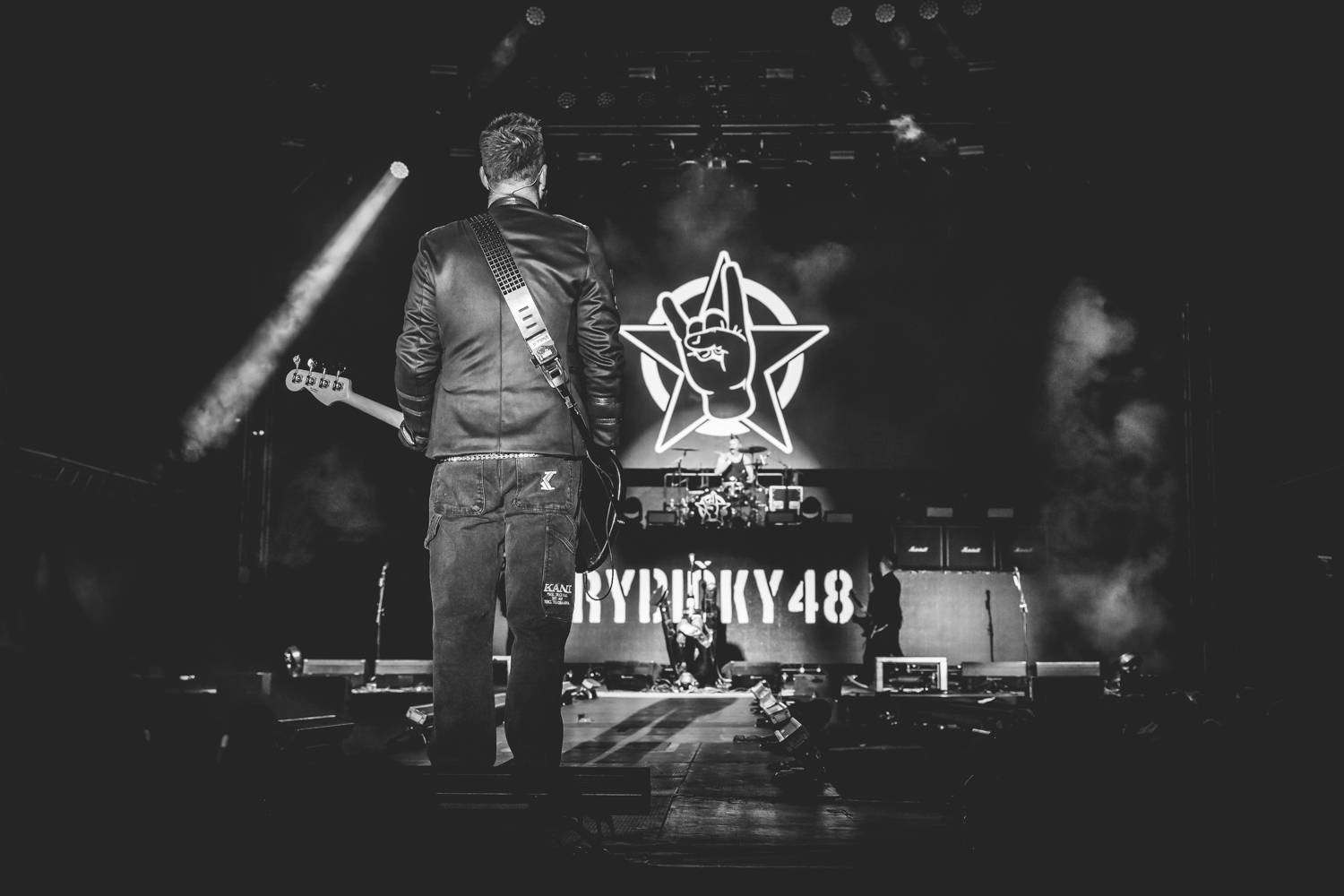 Majáles rozezněl Prahu. Vystoupili Kryštof, Sofian Medjmedj, Rybičky 48 a další