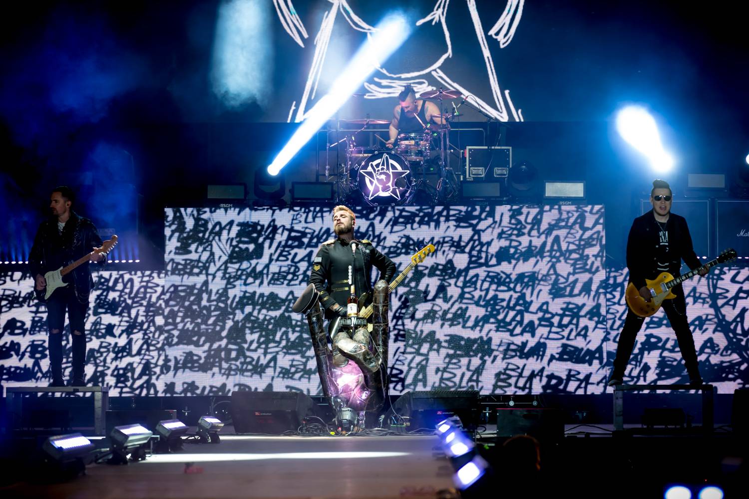 Majáles rozezněl Prahu. Vystoupili Kryštof, Sofian Medjmedj, Rybičky 48 a další