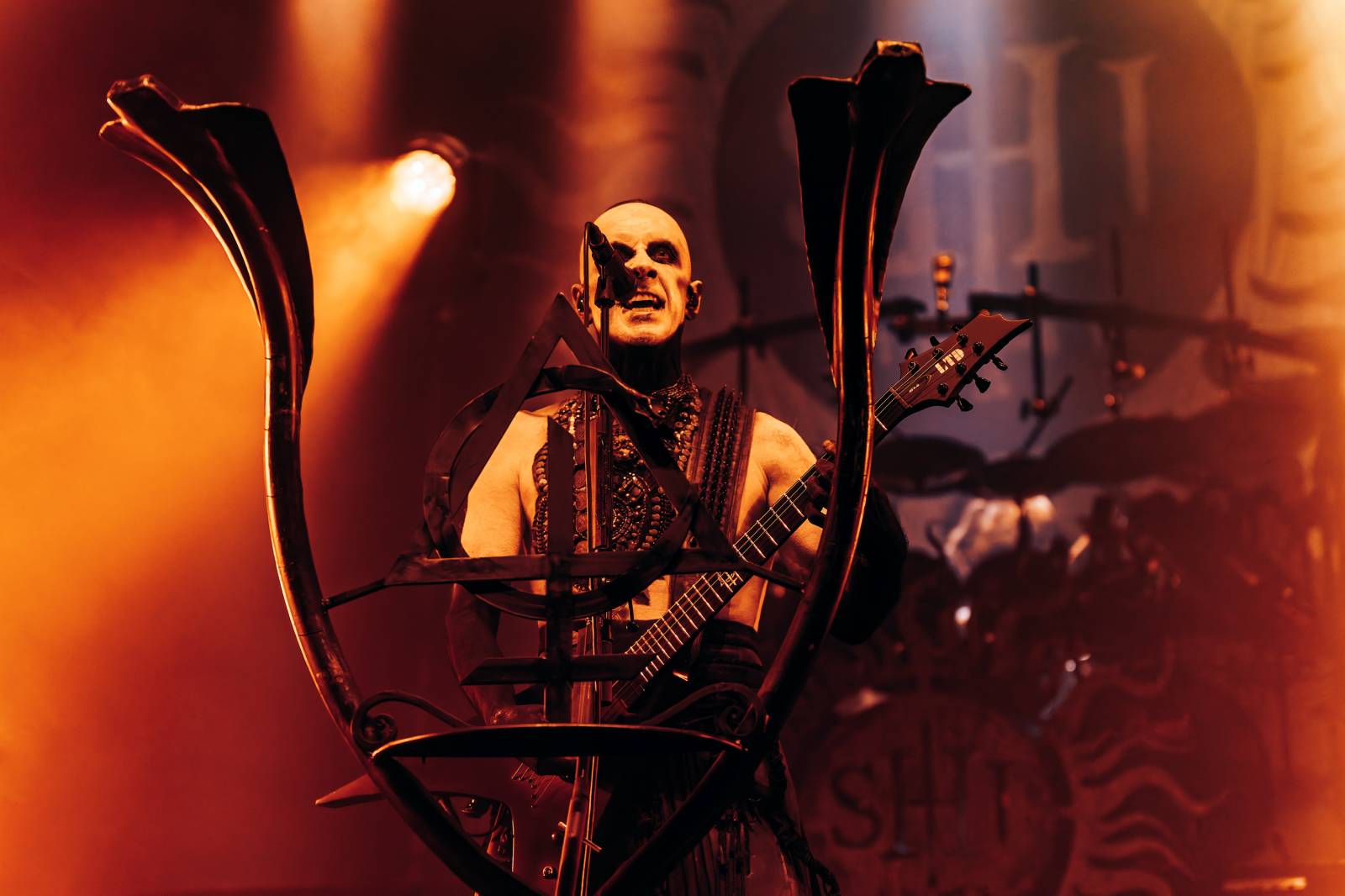 Behemoth rozpoutali v Praze peklo, rozbouřili O2 universum