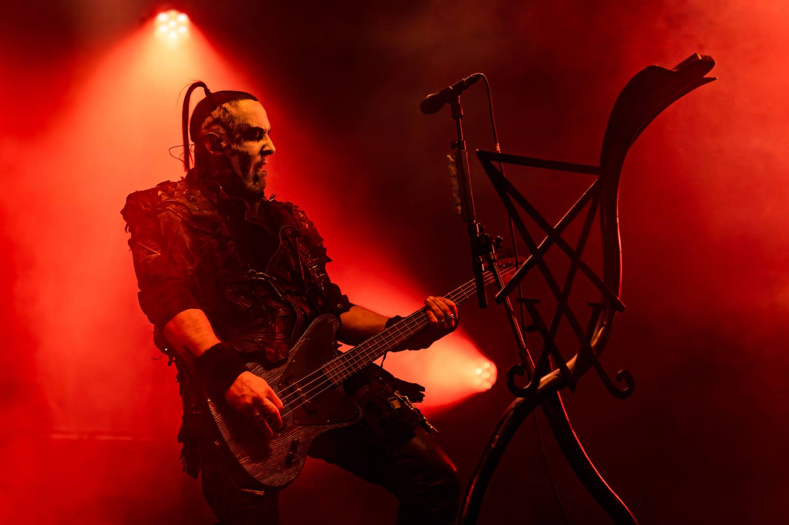 Behemoth rozpoutali v Praze peklo, rozbouřili O2 universum