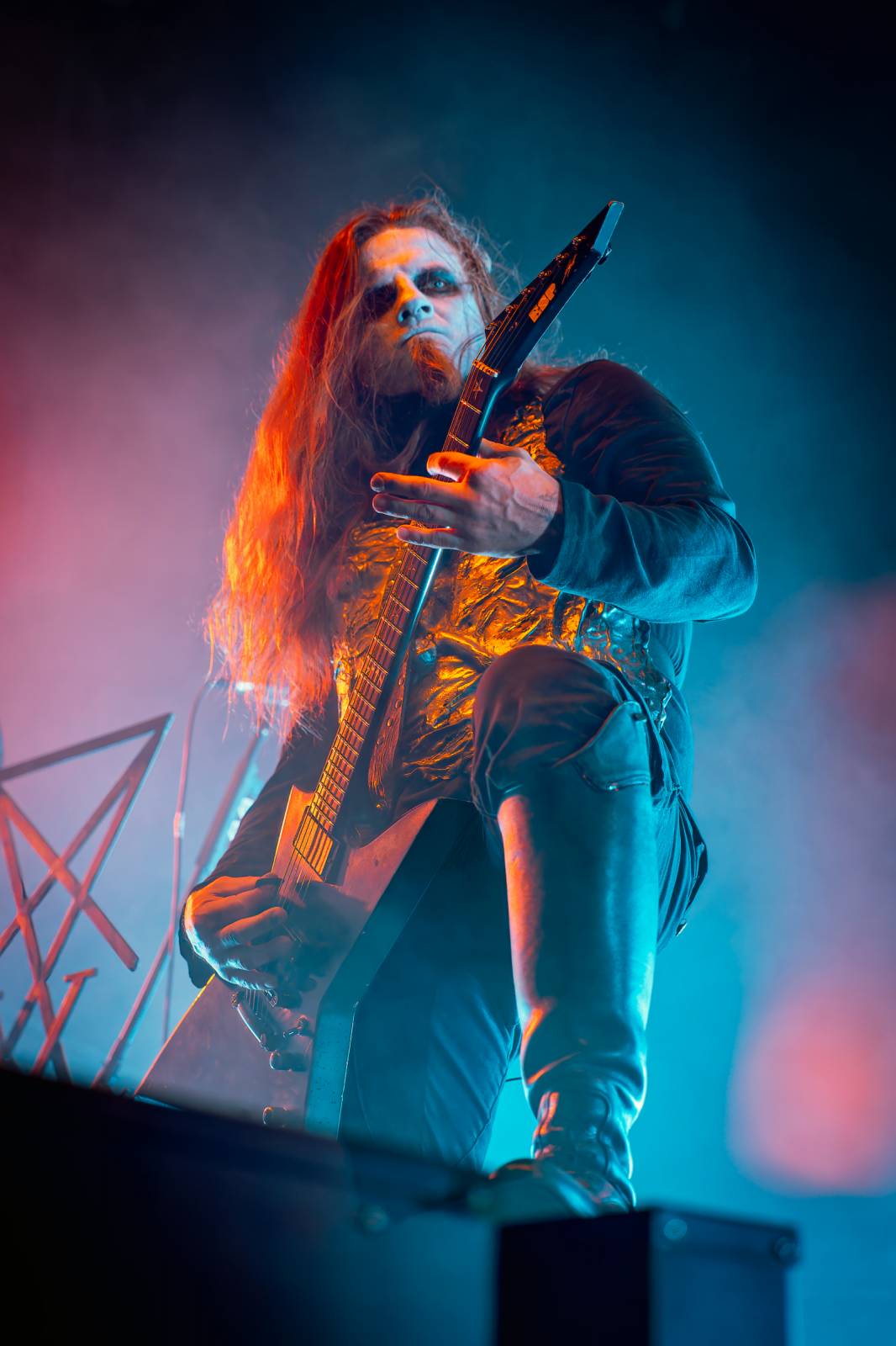 Behemoth rozpoutali v Praze peklo, rozbouřili O2 universum