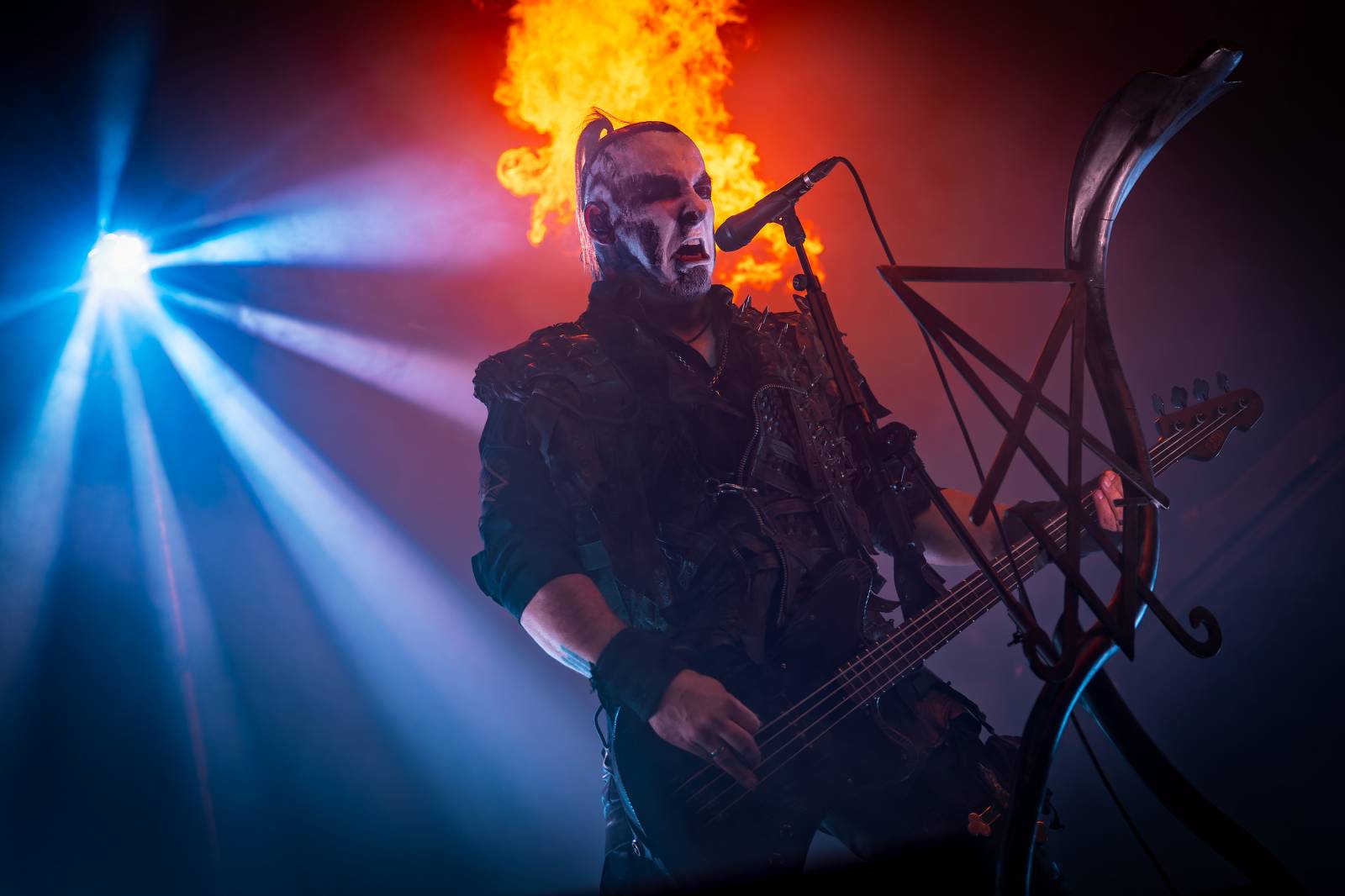 Behemoth rozpoutali v Praze peklo, rozbouřili O2 universum