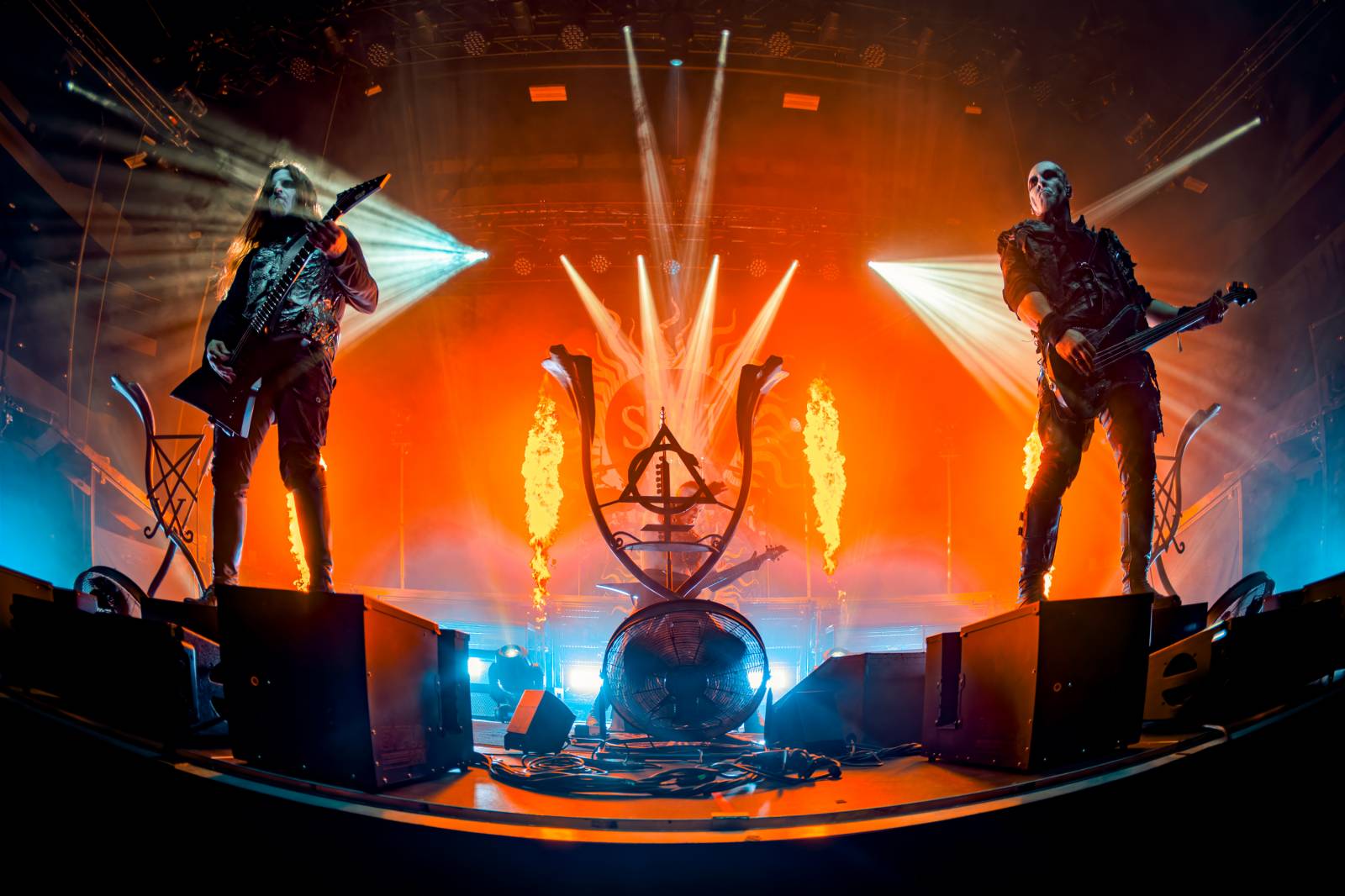 Behemoth rozpoutali v Praze peklo, rozbouřili O2 universum