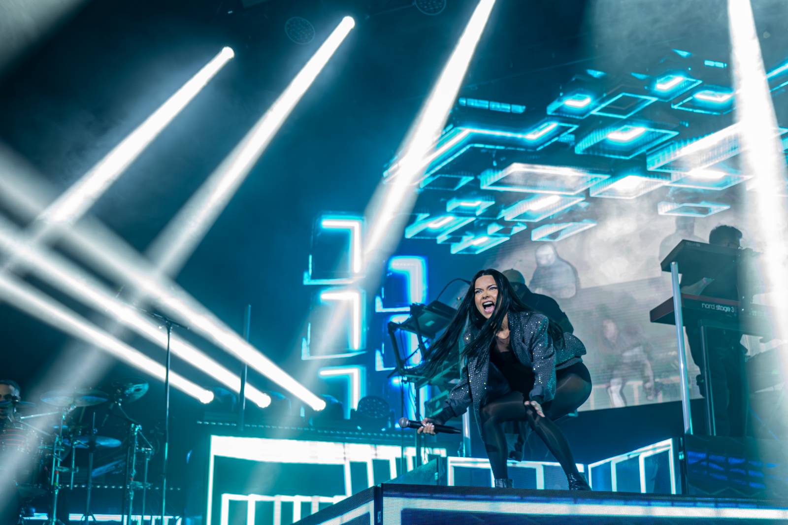 INNA roztančila Forum Karlín: Rumunská hvězda přivezla do Prahy energickou show