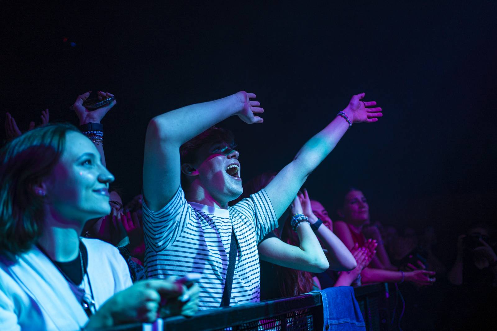 Mark Ambor poprvé v Praze. Publikum ho dojalo k slzám