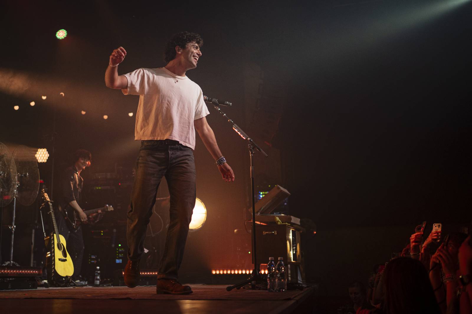 Mark Ambor poprvé v Praze. Publikum ho dojalo k slzám