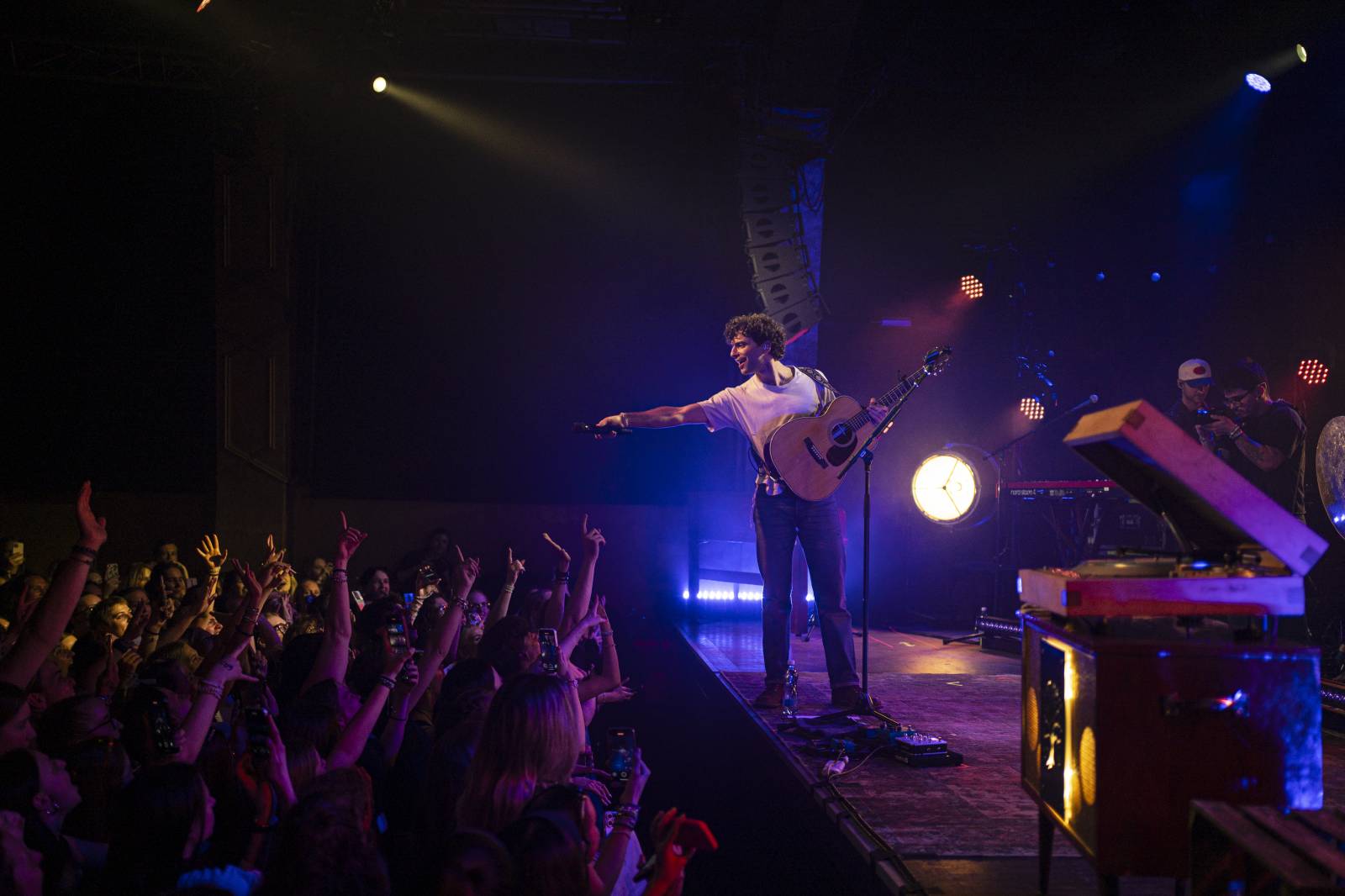 Mark Ambor poprvé v Praze. Publikum ho dojalo k slzám