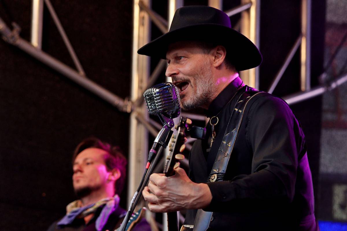 Anna K., Igor Orozovič, November 2nd a další slavili v Plzni osmdesát let svobody