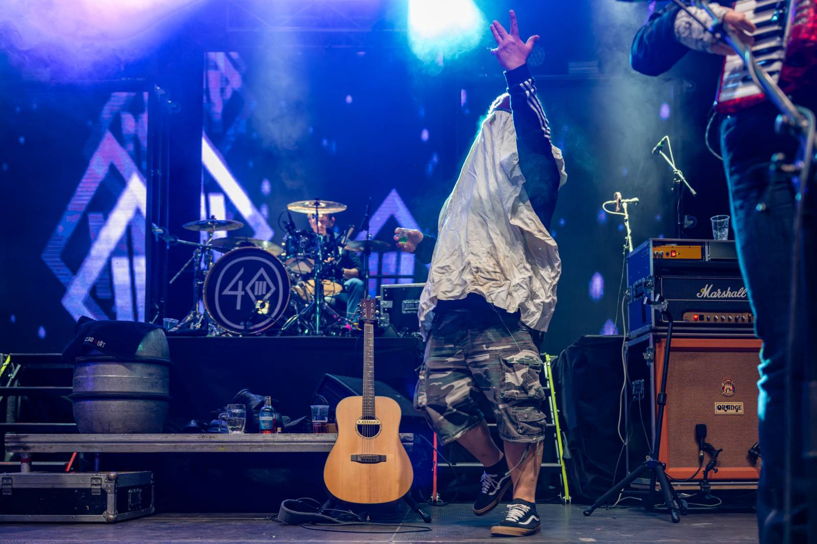 Tři sestry rozezpívaly Pardubice, zahrály v areálu bývalého pivovaru