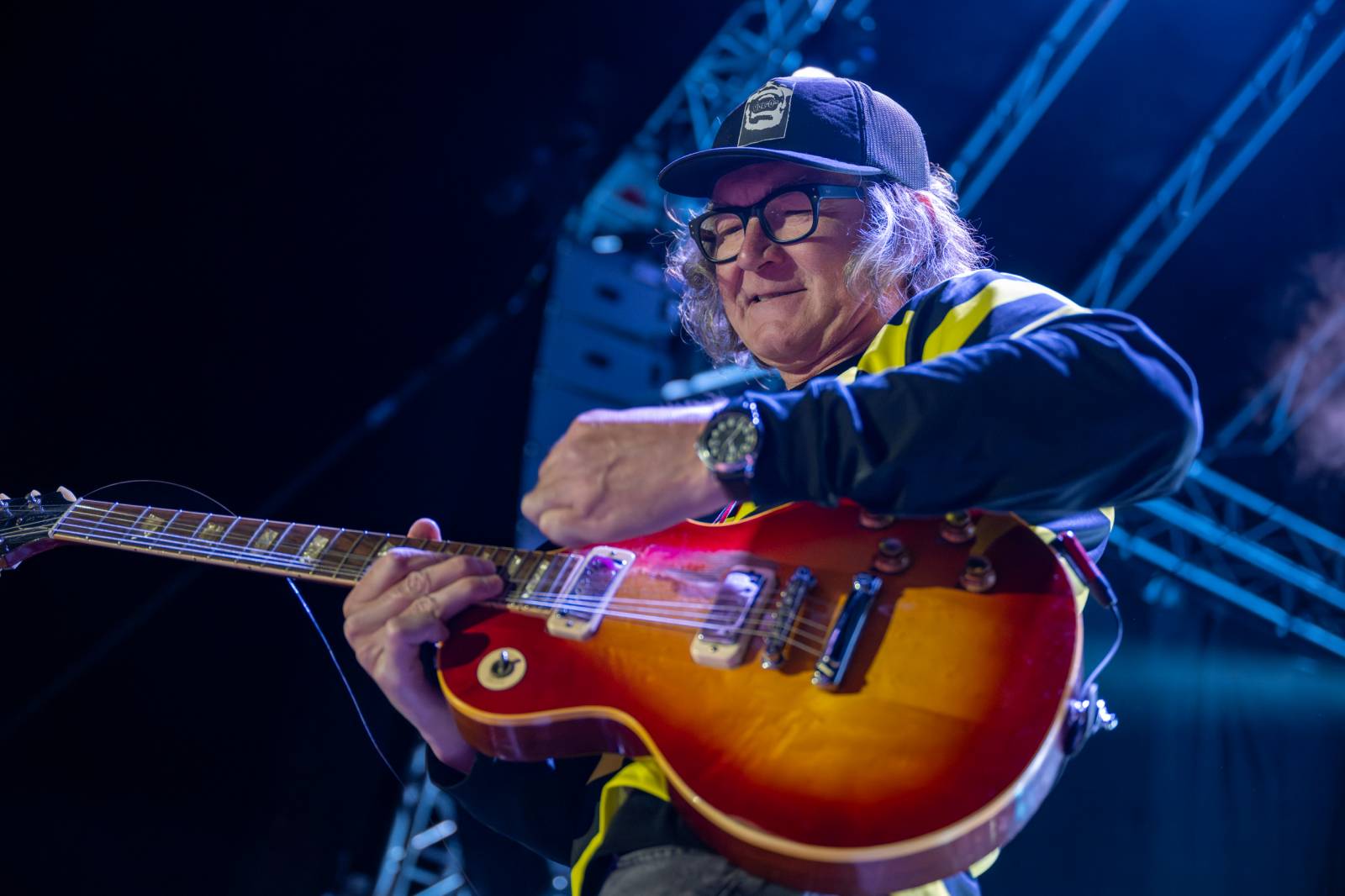 Tři sestry rozezpívaly Pardubice, zahrály v areálu bývalého pivovaru