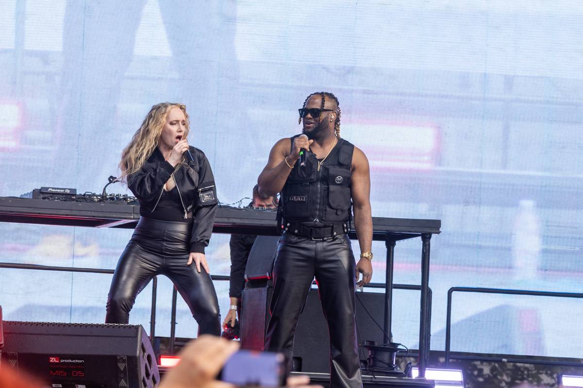 Praha se vrátila do devadesátek. Na pódiu se vystřídali O-Zone, Fun Factory, Masterboy, Rozalla i Bomfunk MC's