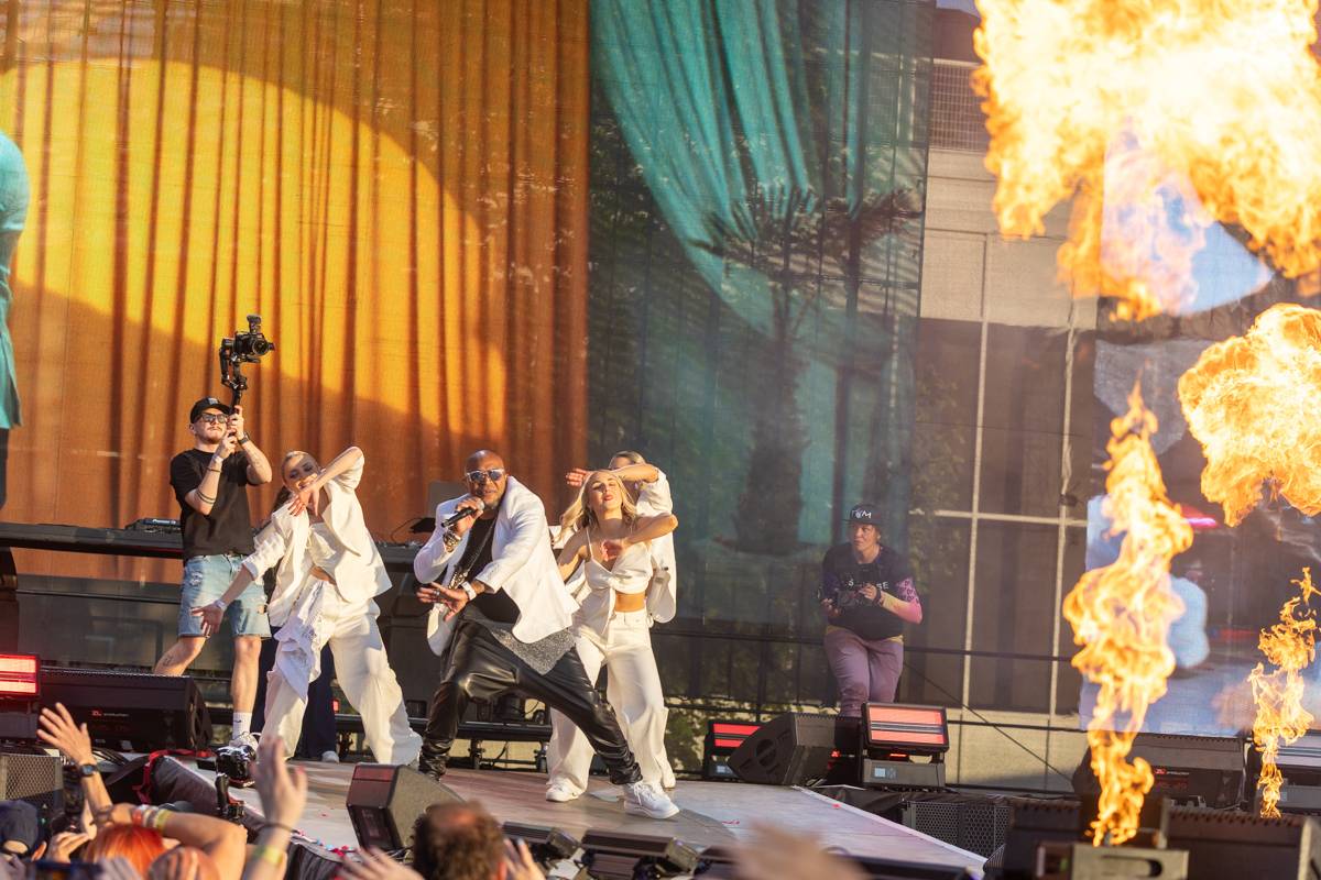 Praha se vrátila do devadesátek. Na pódiu se vystřídali O-Zone, Fun Factory, Masterboy, Rozalla i Bomfunk MC's