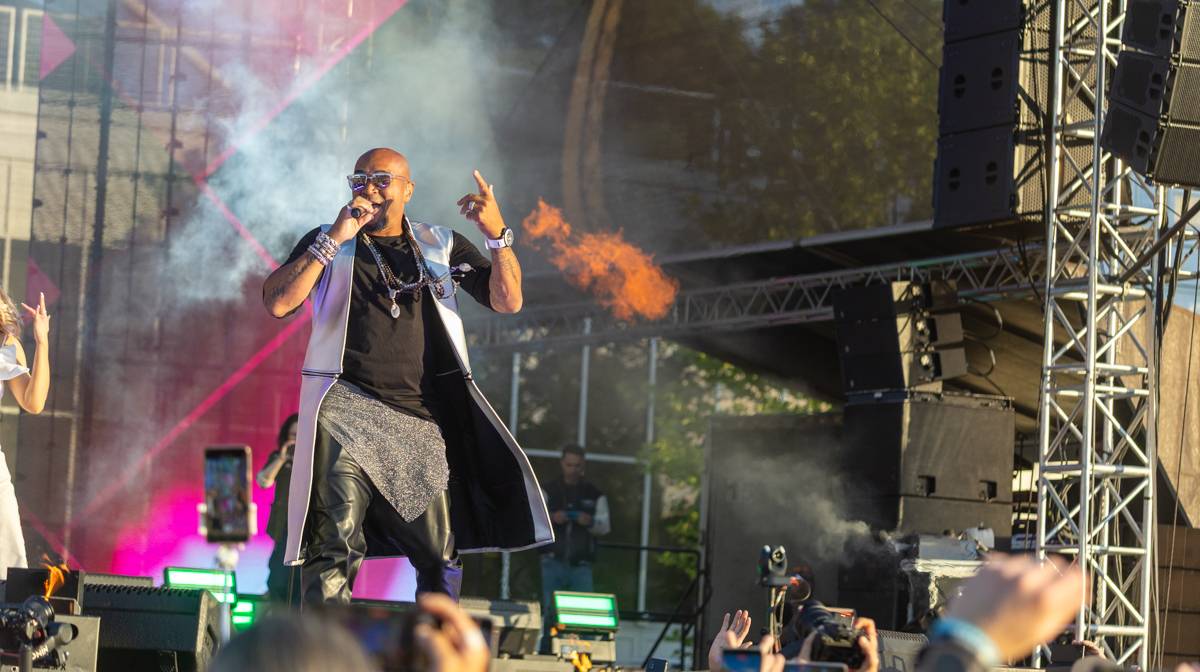 Praha se vrátila do devadesátek. Na pódiu se vystřídali O-Zone, Fun Factory, Masterboy, Rozalla i Bomfunk MC's