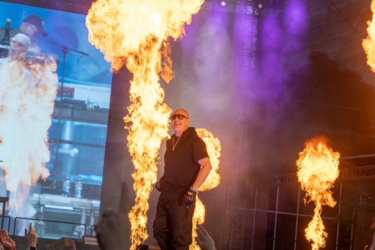 Praha se vrátila do devadesátek. Na pódiu se vystřídali O-Zone, Fun Factory, Masterboy, Rozalla i Bomfunk MC's