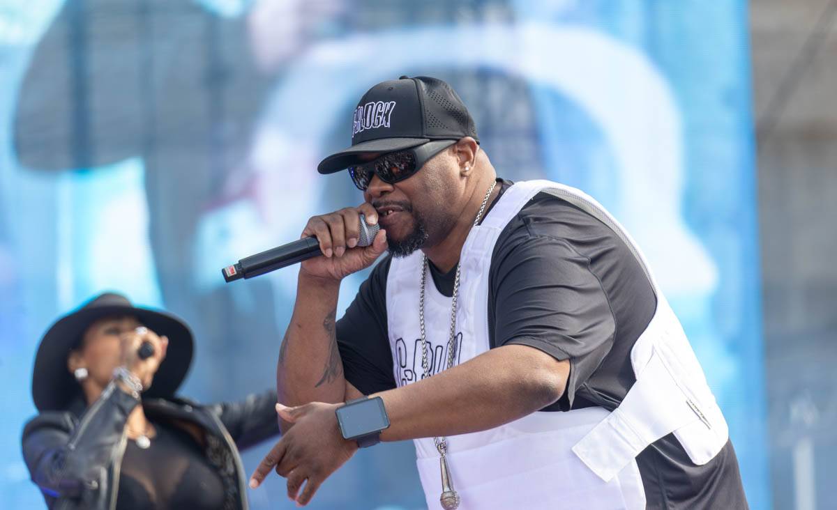 Praha se vrátila do devadesátek. Na pódiu se vystřídali O-Zone, Fun Factory, Masterboy, Rozalla i Bomfunk MC's