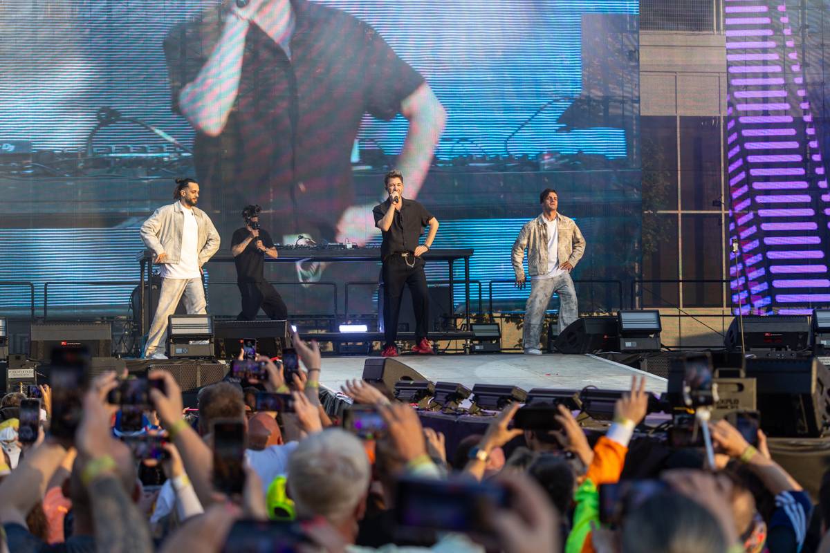 Praha se vrátila do devadesátek. Na pódiu se vystřídali O-Zone, Fun Factory, Masterboy, Rozalla i Bomfunk MC's