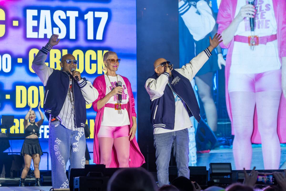 Praha se vrátila do devadesátek. Na pódiu se vystřídali O-Zone, Fun Factory, Masterboy, Rozalla i Bomfunk MC's