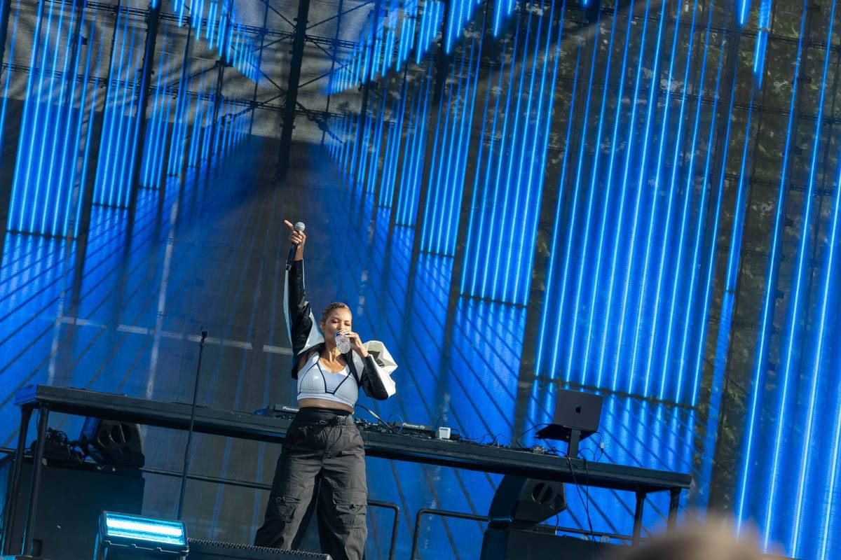 Praha se vrátila do devadesátek. Na pódiu se vystřídali O-Zone, Fun Factory, Masterboy, Rozalla i Bomfunk MC's