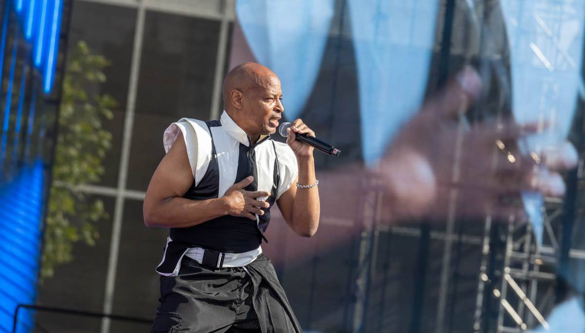 Praha se vrátila do devadesátek. Na pódiu se vystřídali O-Zone, Fun Factory, Masterboy, Rozalla i Bomfunk MC's