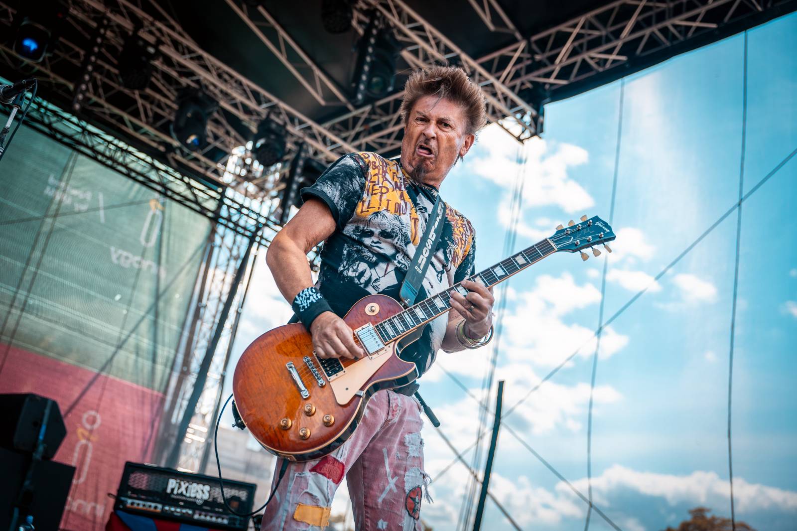 Mezi ploty, den první: Energičtí Skyline, okouzlující Tereza Balonová i legenda Richard Müller