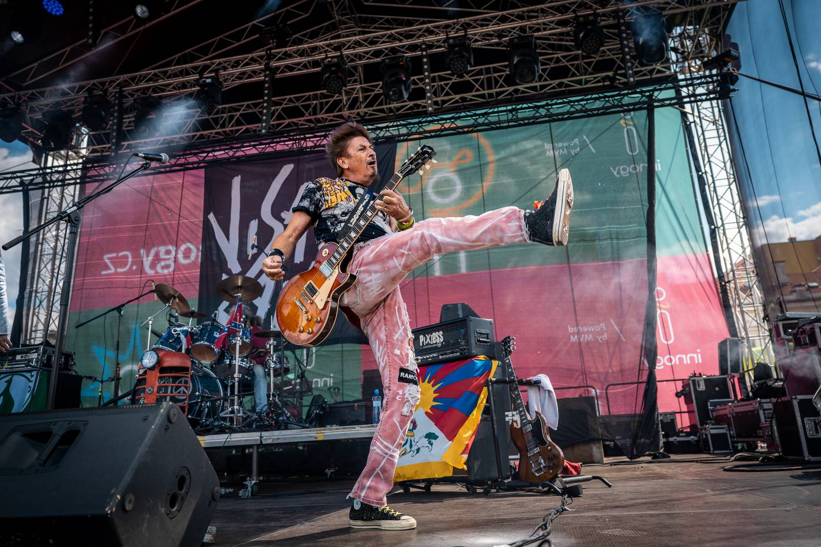 Mezi ploty, den první: Energičtí Skyline, okouzlující Tereza Balonová i legenda Richard Müller