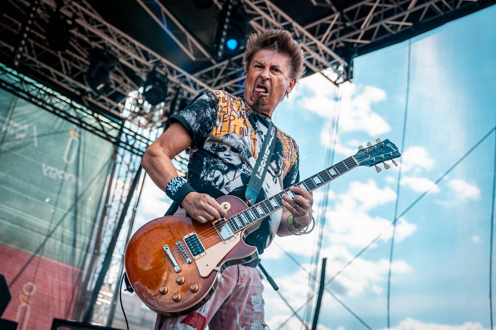 Mezi ploty, den první: Energičtí Skyline, okouzlující Tereza Balonová i legenda Richard Müller