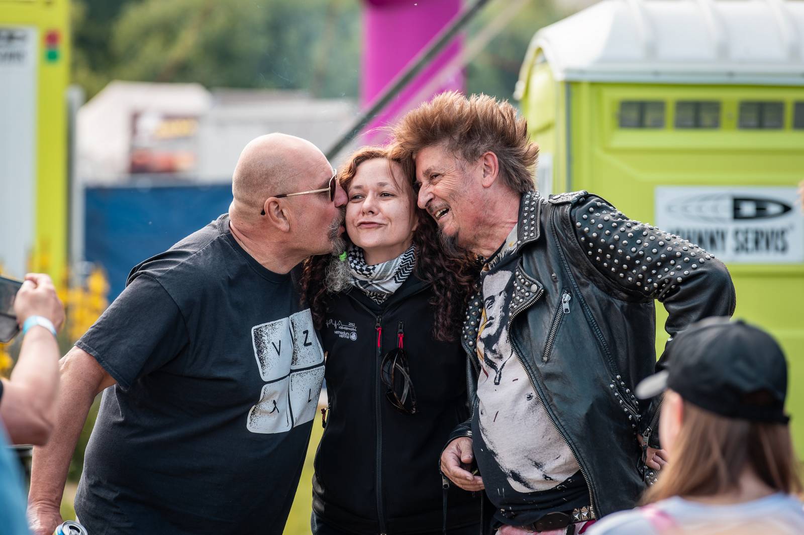 Mezi ploty, den první: Energičtí Skyline, okouzlující Tereza Balonová i legenda Richard Müller