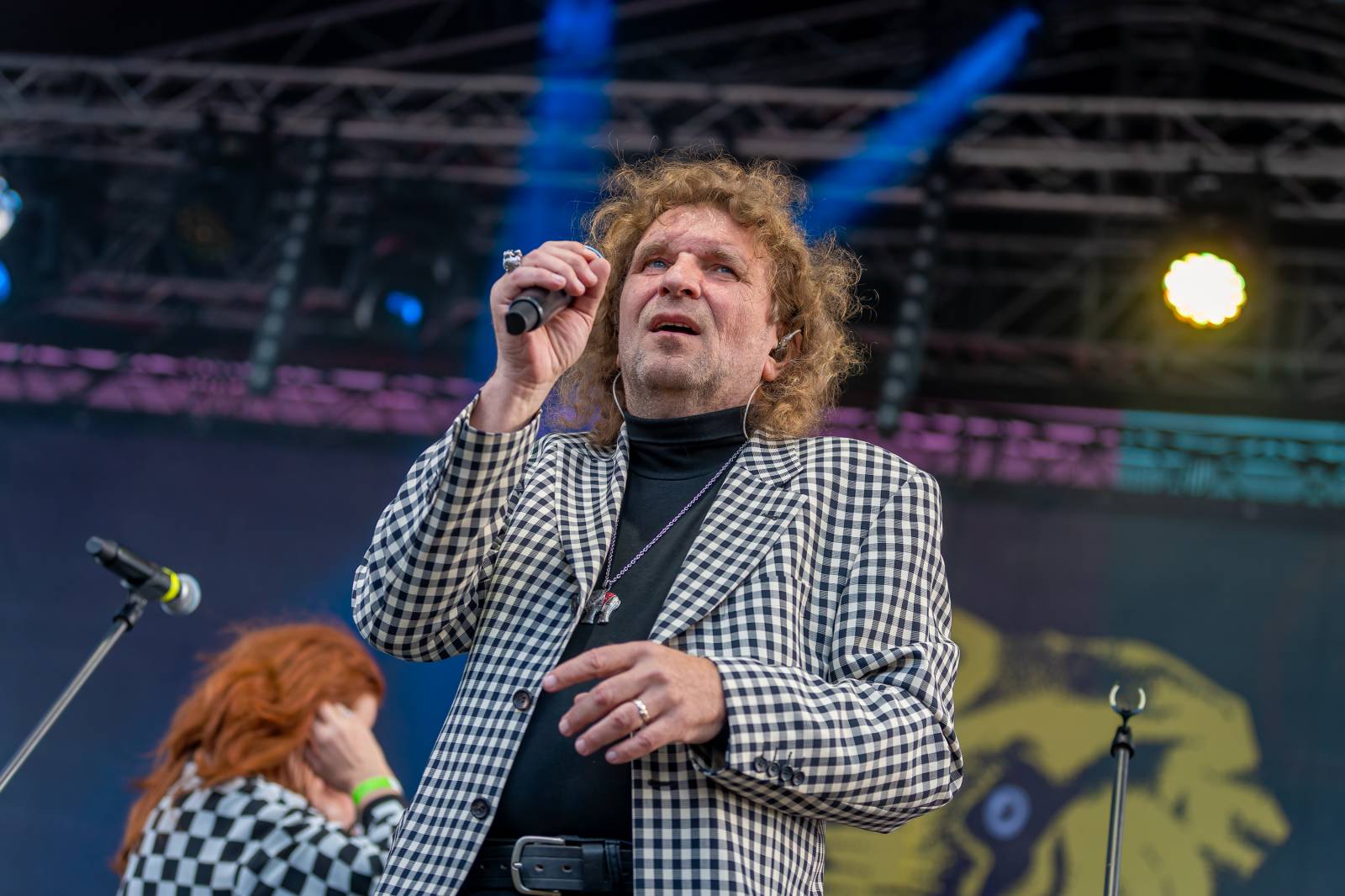 Mezi ploty, den první: Energičtí Skyline, okouzlující Tereza Balonová i legenda Richard Müller