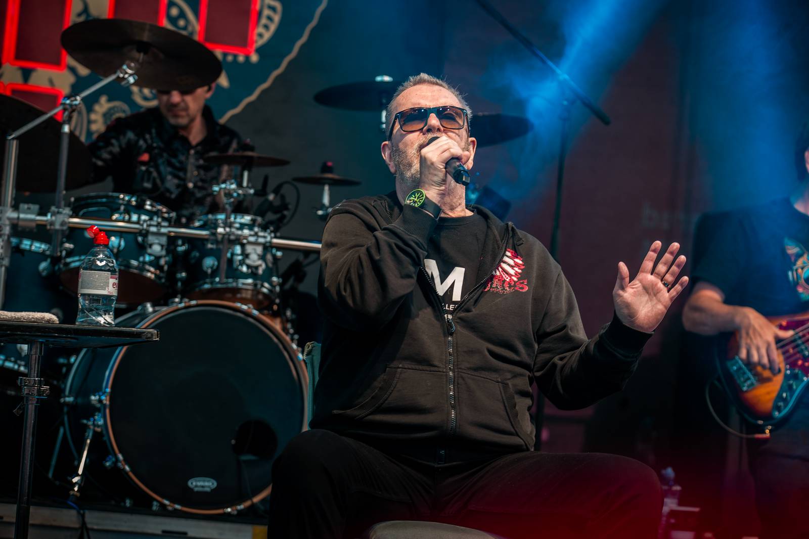 Mezi ploty, den první: Energičtí Skyline, okouzlující Tereza Balonová i legenda Richard Müller