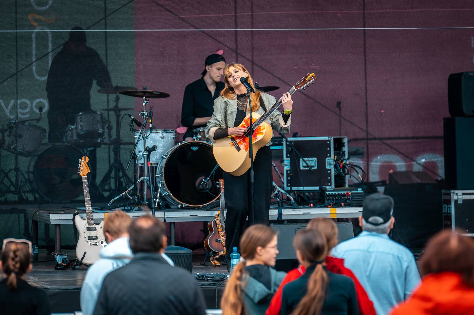 Mezi ploty, den první: Energičtí Skyline, okouzlující Tereza Balonová i legenda Richard Müller