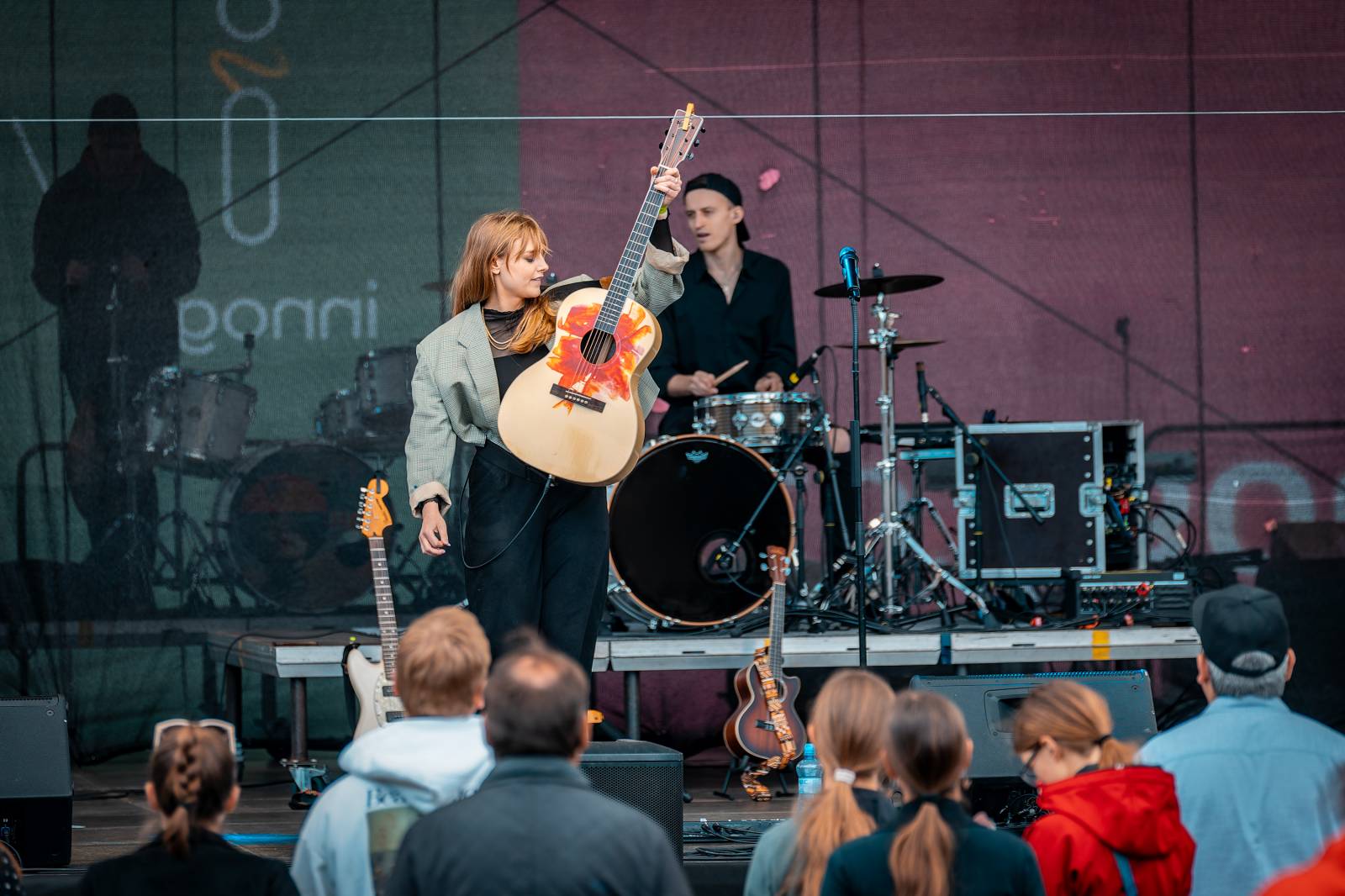 Mezi ploty, den první: Energičtí Skyline, okouzlující Tereza Balonová i legenda Richard Müller