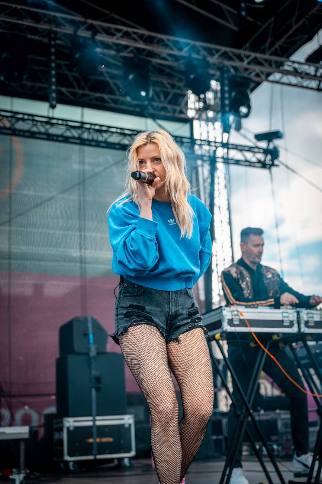 Mezi ploty, den první: Energičtí Skyline, okouzlující Tereza Balonová i legenda Richard Müller