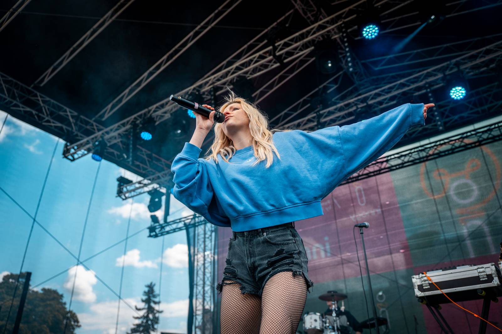 Mezi ploty, den první: Energičtí Skyline, okouzlující Tereza Balonová i legenda Richard Müller