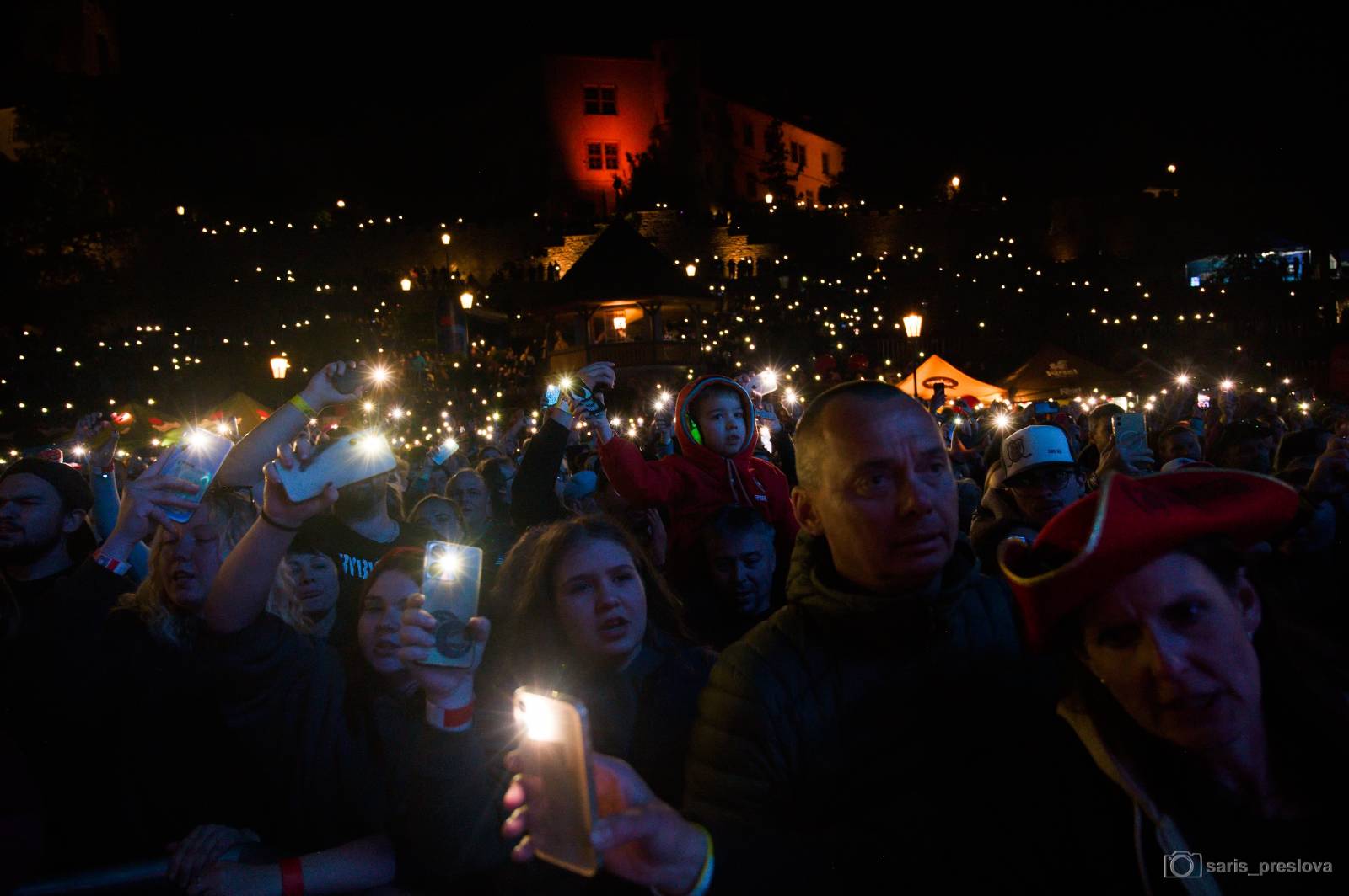Rybičky 48 vyprodaly megakoncerty v Kutné Hoře. Zahráli Tomáš Klus, Vypsaná fiXa, Holki, Civilní obrana i Street69