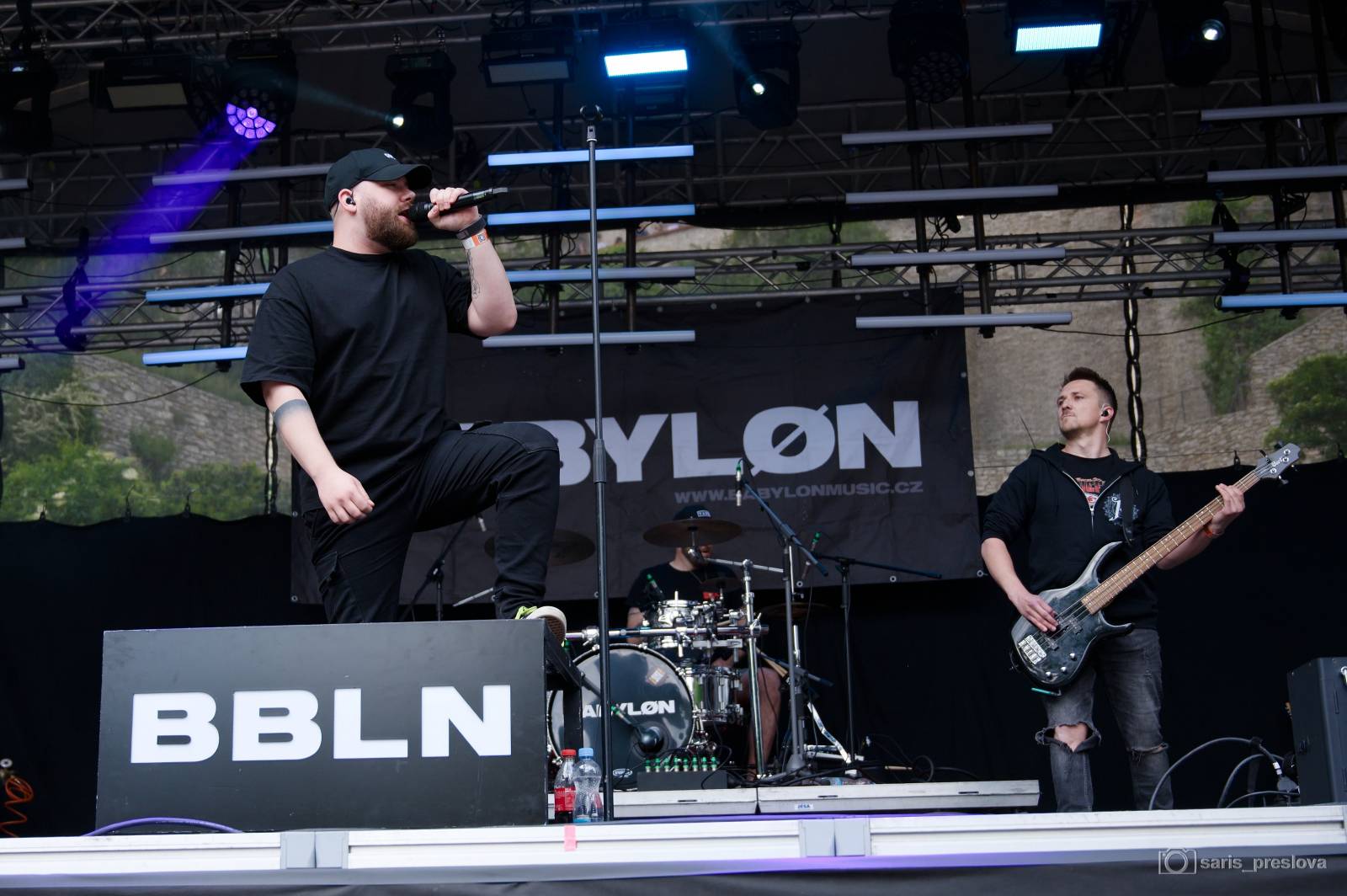 Rybičky 48 vyprodaly megakoncerty v Kutné Hoře. Zahráli Tomáš Klus, Vypsaná fiXa, Holki, Civilní obrana i Street69