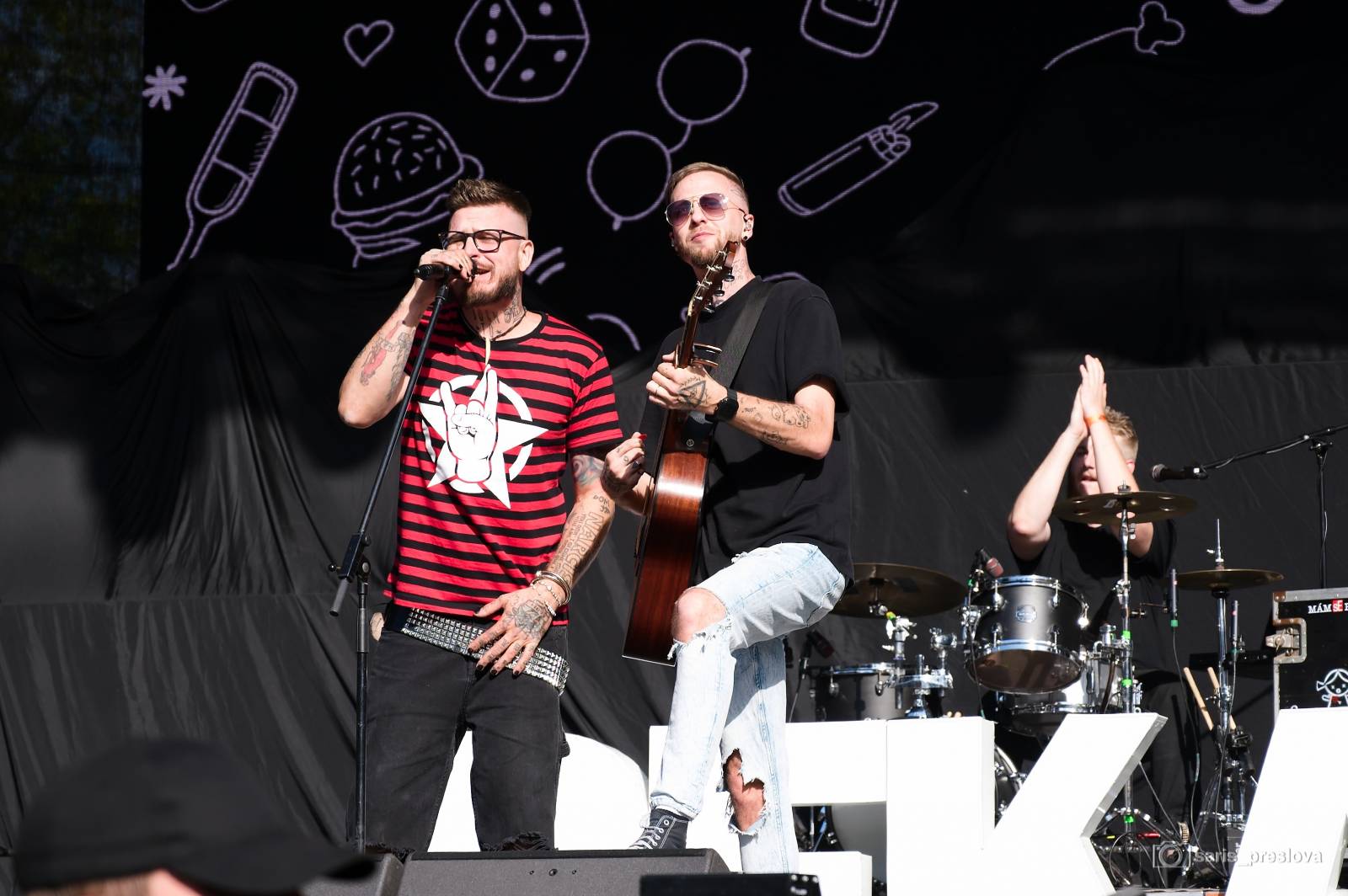 Rybičky 48 vyprodaly megakoncerty v Kutné Hoře. Zahráli Tomáš Klus, Vypsaná fiXa, Holki, Civilní obrana i Street69