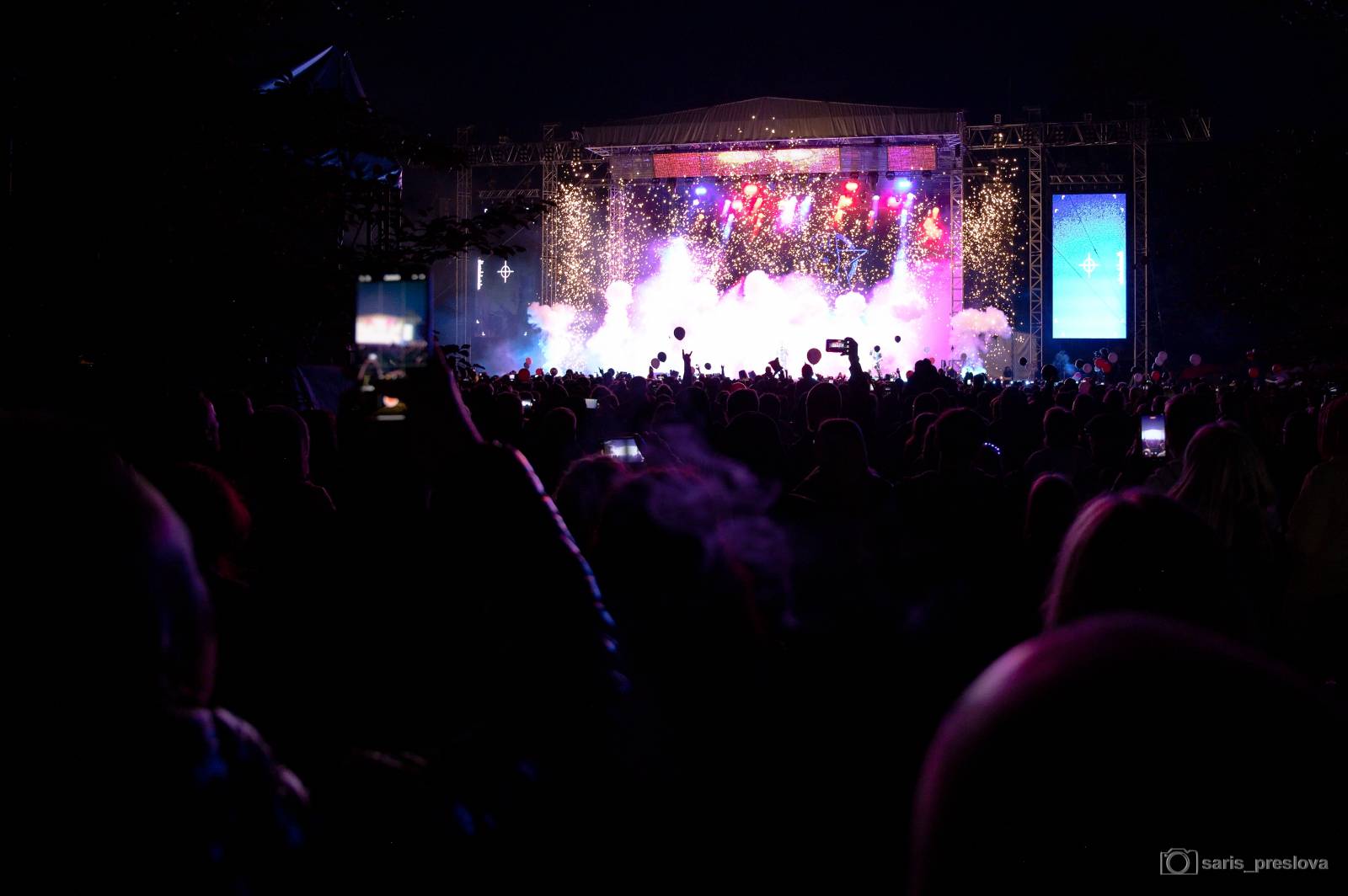 Rybičky 48 vyprodaly megakoncerty v Kutné Hoře. Zahráli Tomáš Klus, Vypsaná fiXa, Holki, Civilní obrana i Street69