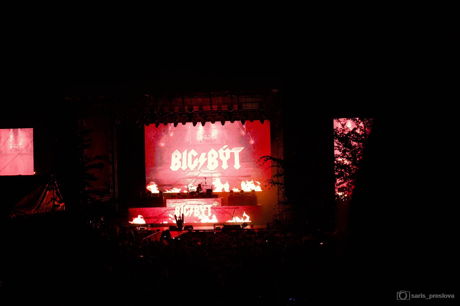 Rybičky 48 vyprodaly megakoncerty v Kutné Hoře. Zahráli Tomáš Klus, Vypsaná fiXa, Holki, Civilní obrana i Street69