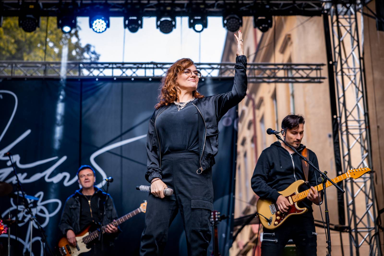 Mezi ploty, den druhý: Ani déšť nezkazil dobrou náladu. Zahráli Olympic, Aneta Langerová, Marta Jandová i Michal Hrůza