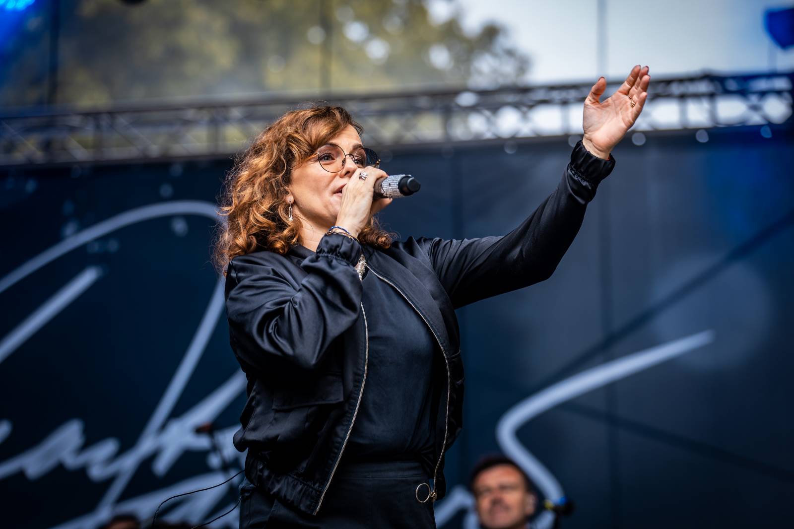 Mezi ploty, den druhý: Ani déšť nezkazil dobrou náladu. Zahráli Olympic, Aneta Langerová, Marta Jandová i Michal Hrůza