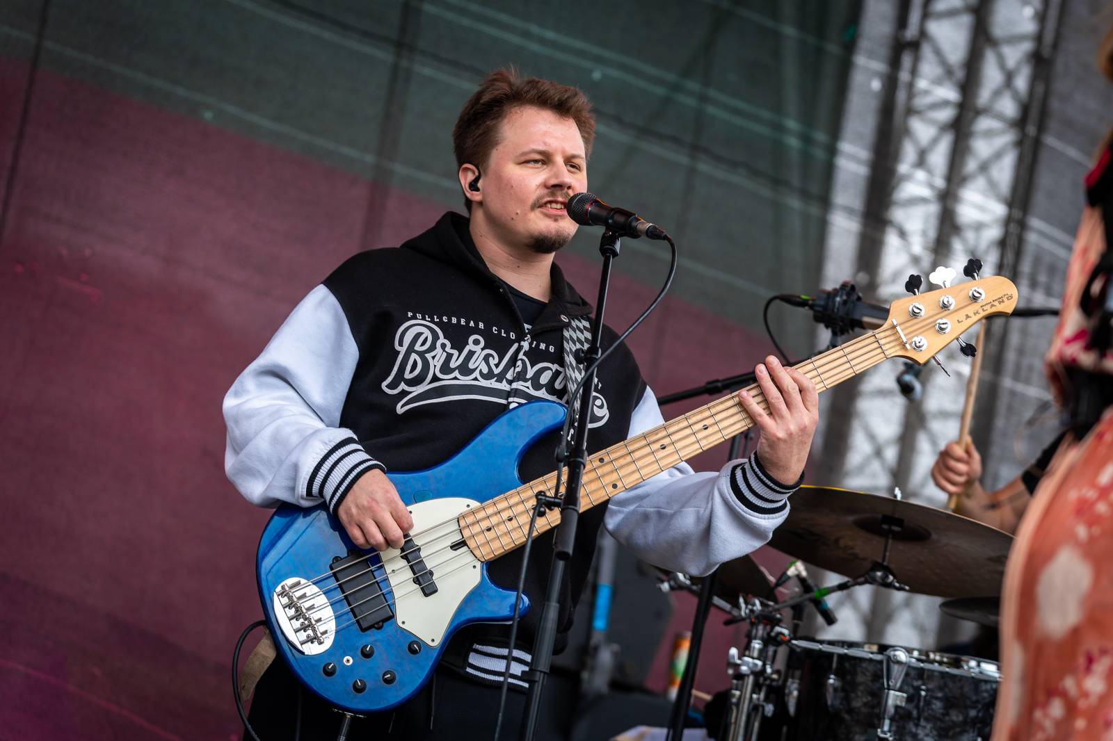 Mezi ploty, den druhý: Ani déšť nezkazil dobrou náladu. Zahráli Olympic, Aneta Langerová, Marta Jandová i Michal Hrůza