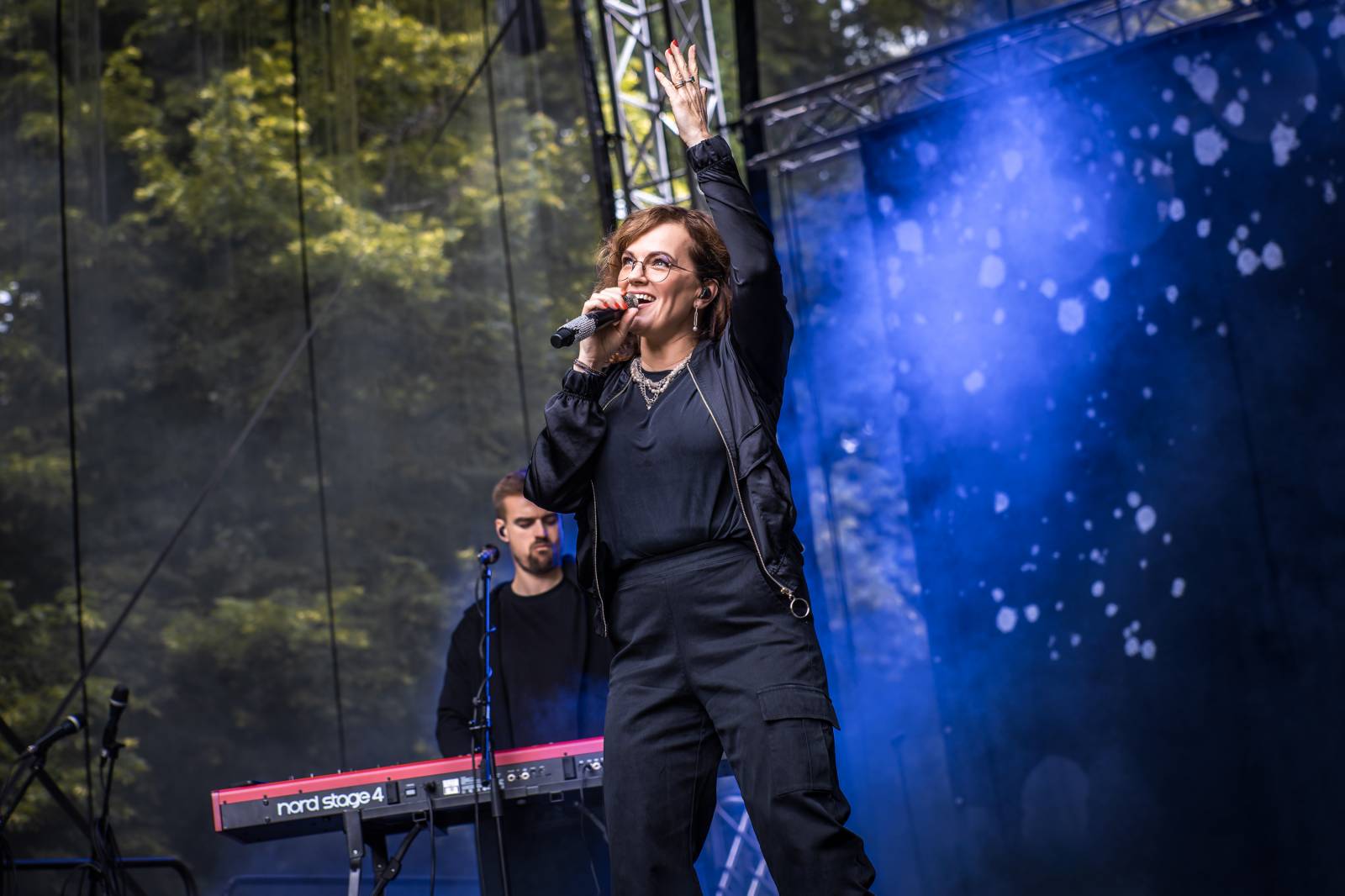 Mezi ploty, den druhý: Ani déšť nezkazil dobrou náladu. Zahráli Olympic, Aneta Langerová, Marta Jandová i Michal Hrůza