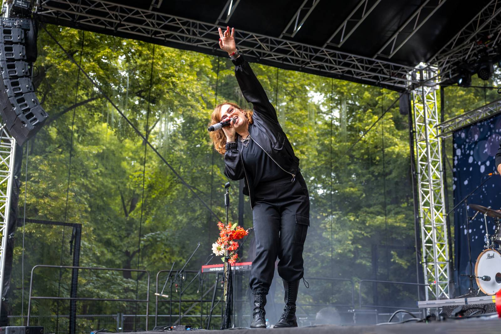 Mezi ploty, den druhý: Ani déšť nezkazil dobrou náladu. Zahráli Olympic, Aneta Langerová, Marta Jandová i Michal Hrůza