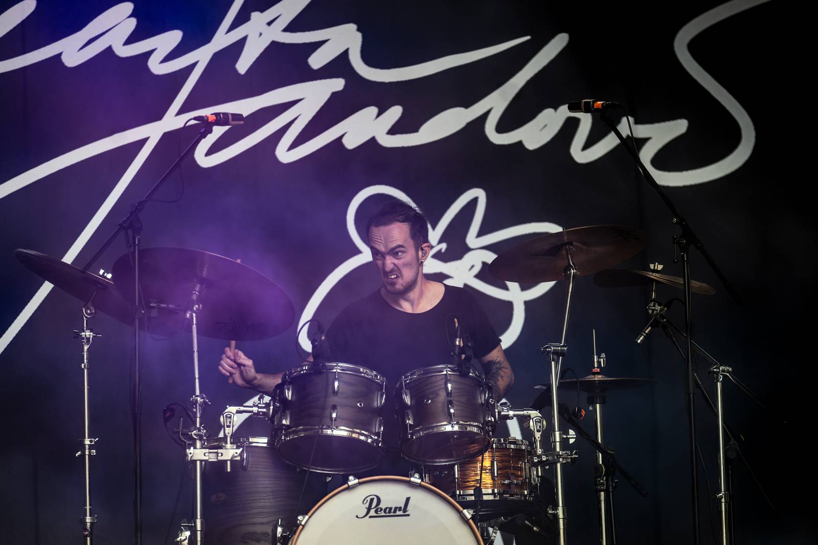 Mezi ploty, den druhý: Ani déšť nezkazil dobrou náladu. Zahráli Olympic, Aneta Langerová, Marta Jandová i Michal Hrůza