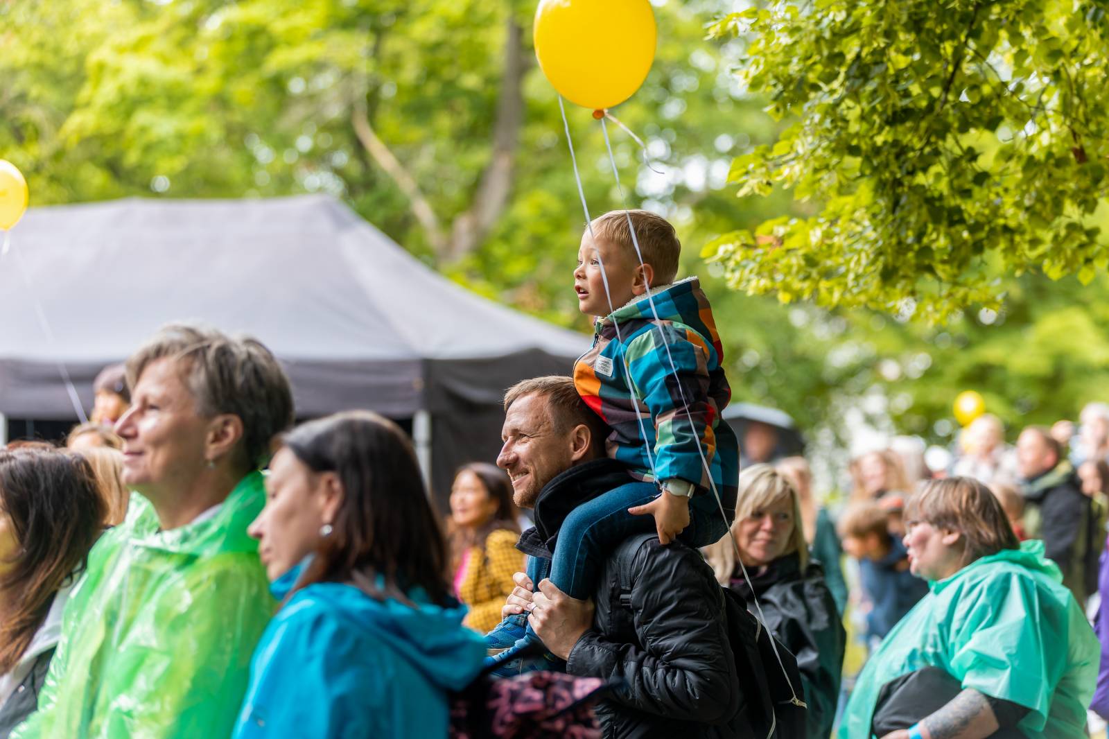 Mezi ploty, den druhý: Ani déšť nezkazil dobrou náladu. Zahráli Olympic, Aneta Langerová, Marta Jandová i Michal Hrůza